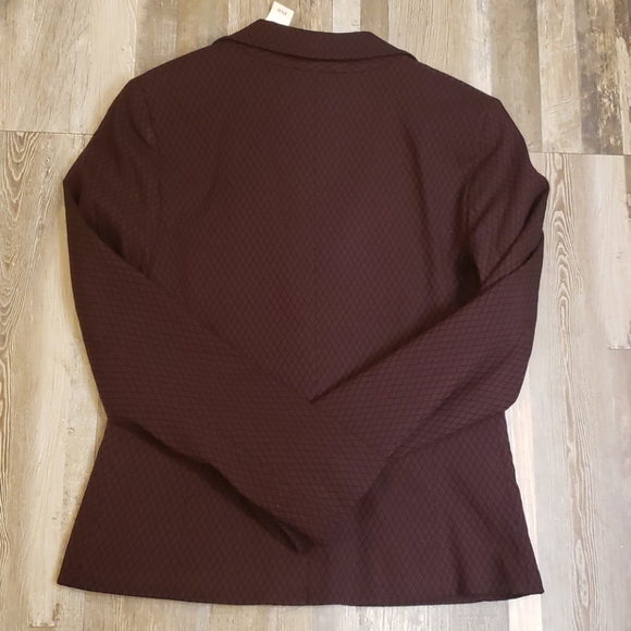 New York and Company - Picture 9 of 11